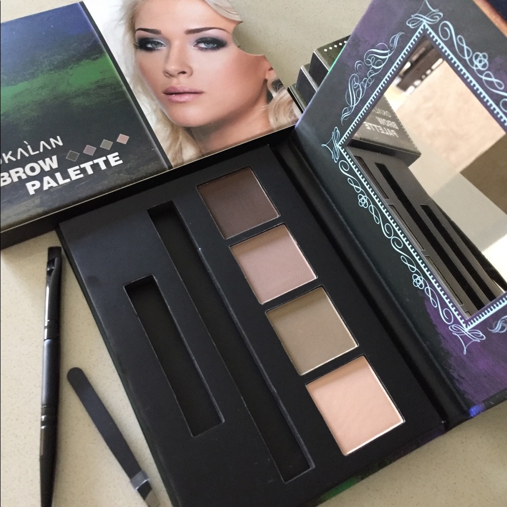 💕Okalan Brow palette💕